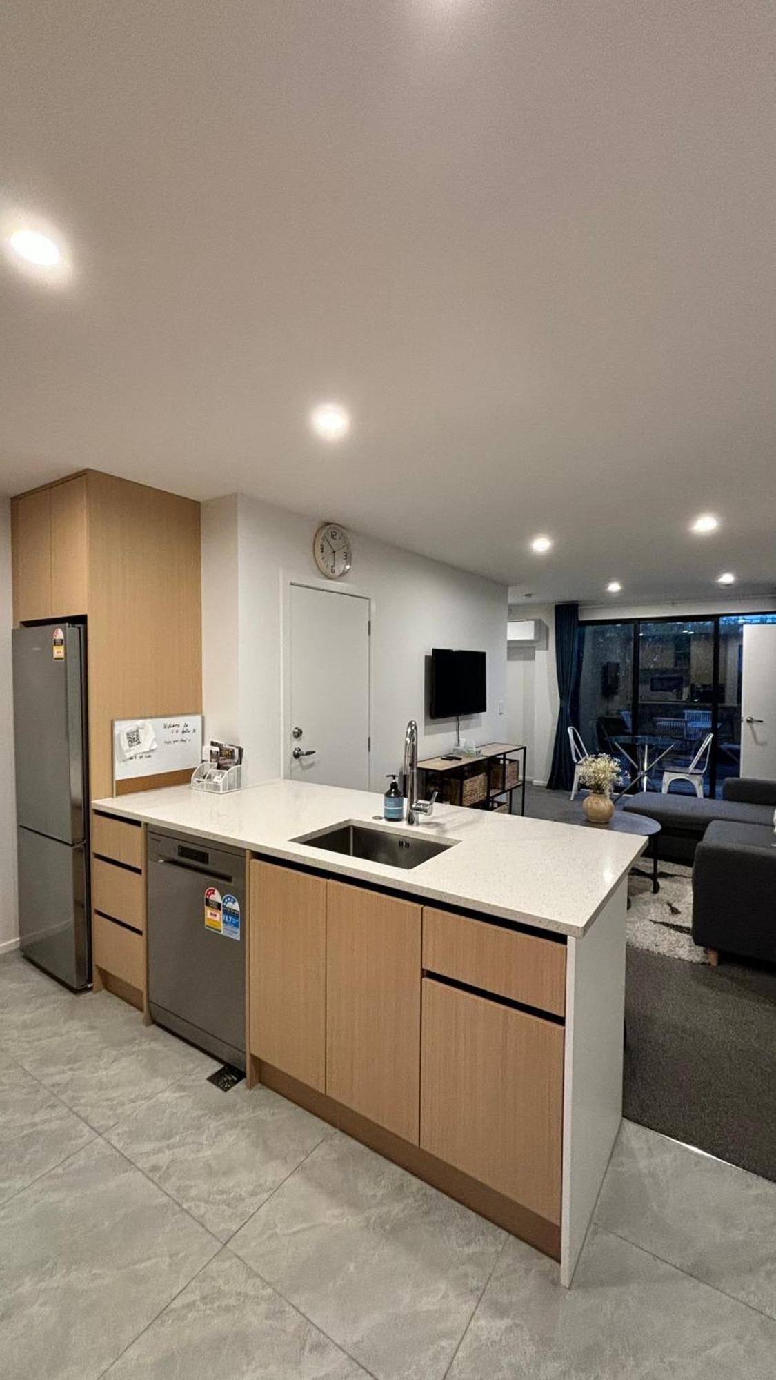 Apartamento Close To And - Modern With Garage *